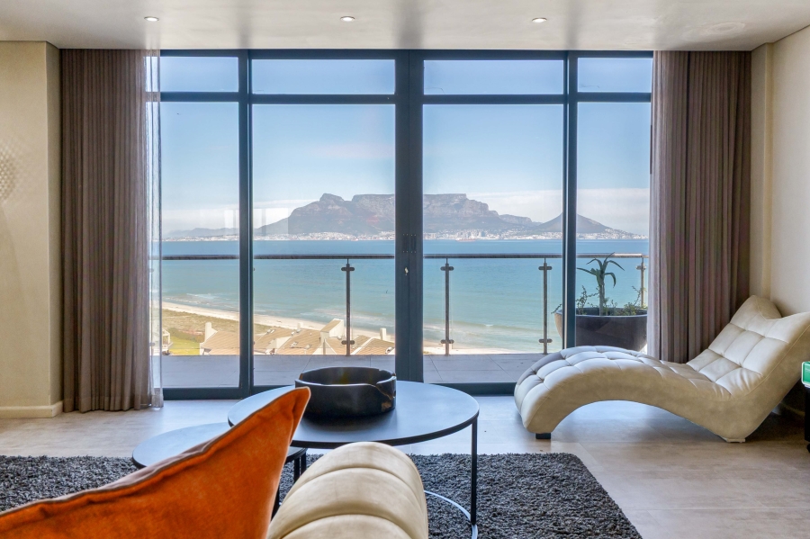 4 Bedroom Property for Sale in Bloubergstrand Western Cape